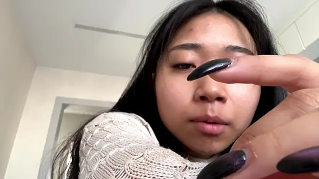 SweetMiaXO online show from 03/31/26, 10:21