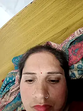 Cute-karisma1234 online show from 02/22/26, 02:26