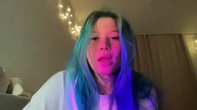 Lulu Di online show from 04/25/26, 08:17