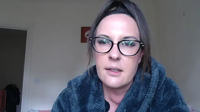 Snapshot of PsychicDominatrix chatting on 06/10/26, 03:55 PsychicDominatrix online show from 06/10/26, 03:55