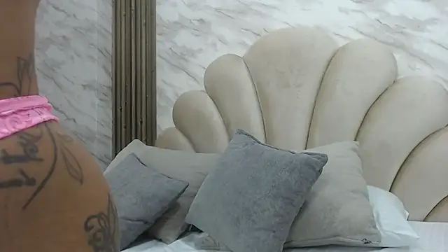 darkkjulietha online show from 02/23/26, 03:42