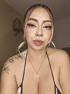 BellaDonna 16 online show from 04/21/26, 02:15