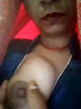 Snapshot of Nasrjfjfjy5578 chatting on 02/09/26, 03:32 Nasrjfjfjy5578 online show from 02/09/26, 03:32