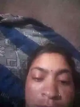 Snapshot of Nasrjfjfjy5578 chatting on 02/21/26, 06:53 Nasrjfjfjy5578 online show from 02/21/26, 06:53