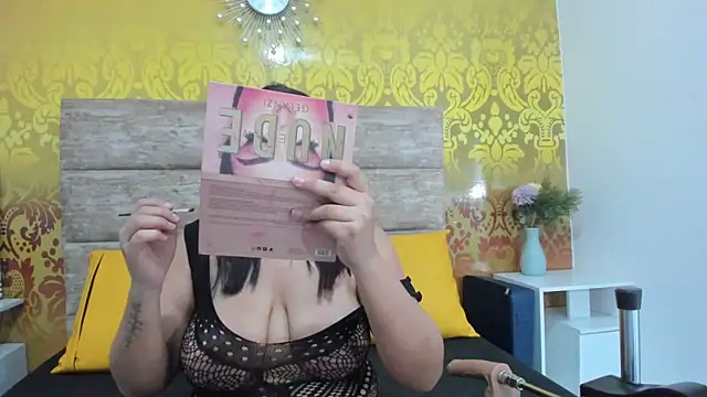 elianacollins23 online show from 02/10/26, 02:59