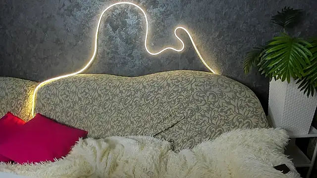 Dream Olivia online show from 03/02/26, 05:08