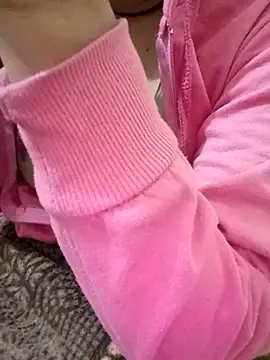 Hot Fiza0 online show from 02/04/26, 11:53