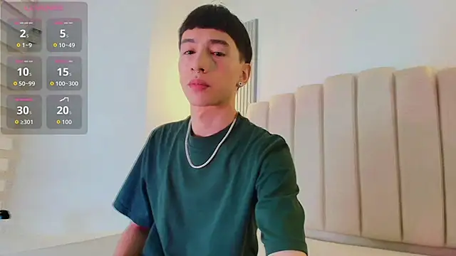 lian cameron online show from 04/21/26, 03:46