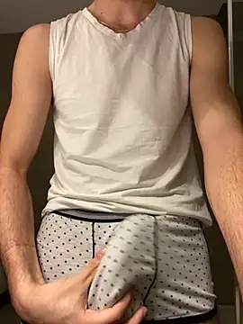 tip4sexxx online show from 02/05/26, 10:20