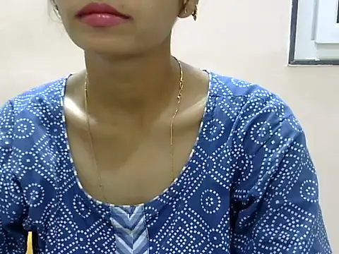 Kulsum S online show from 05/18/26, 01:28
