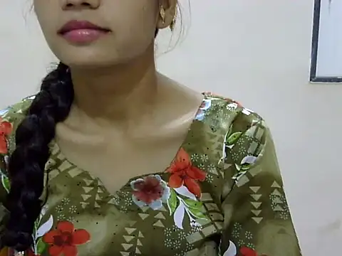 Kulsum S online show from 06/14/26, 01:57