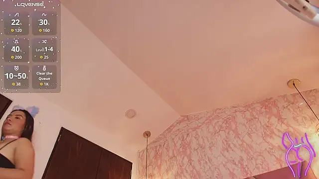 SOPHIIE LUX  online show from 03/03/26, 07:20