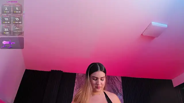Liiahfontaine online show from 05/11/26, 04:04
