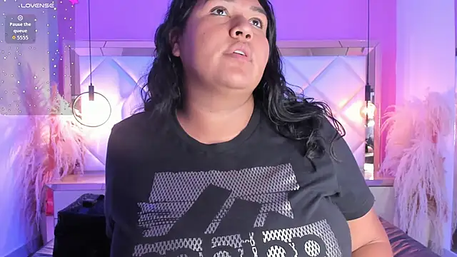 Dojaaiisha online show from 04/17/26, 12:57