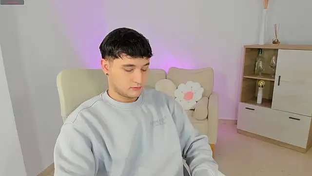 Massimo Fiore online show from 02/10/26, 09:08