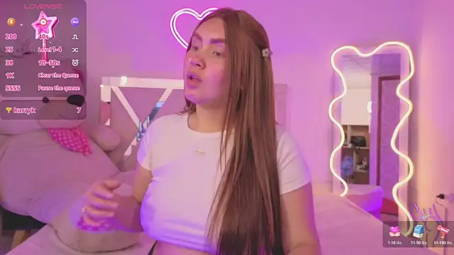 SABRIINA TAY online show from 02/18/26, 11:50