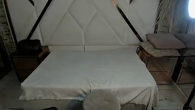 Shara Oz online show from 02/14/26, 03:14