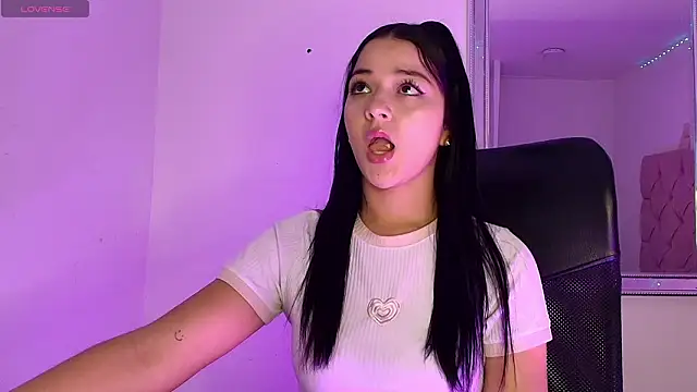 Minibombom online show from 03/04/26, 01:39