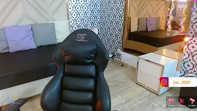 Laulin tay online show from 04/19/26, 03:28