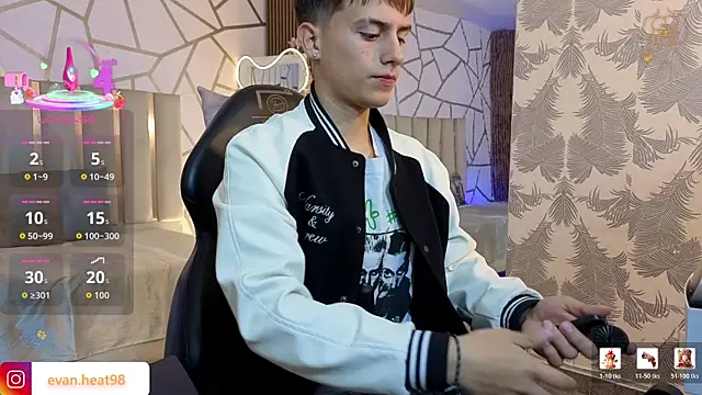 EVAN TAY online show from 04/24/26, 03:09