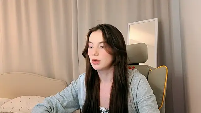 ssandralovin online show from 02/17/26, 07:53