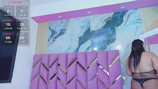 Rizantella online show from 04/15/26, 02:51