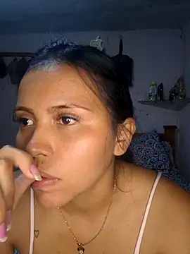 Snapshot of Daniela_Cruz_ chatting on 02/23/26, 09:23 Daniela Cruz online show from 02/23/26, 09:23