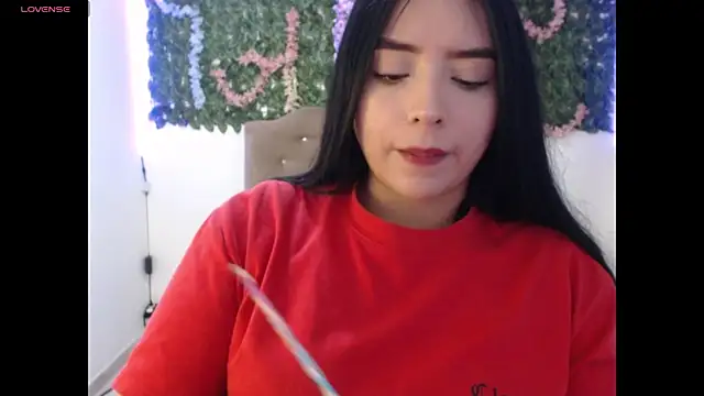 Snapshot of adara_cute_69 chatting on 06/25/26, 07:18 adara cute 69 online show from 06/25/26, 07:18