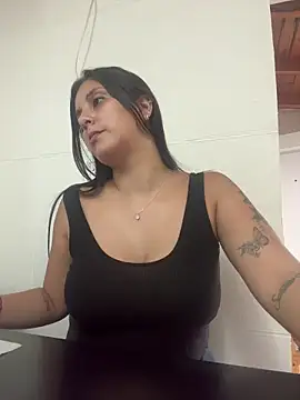 Jimena luvv online show from 02/11/26, 06:13