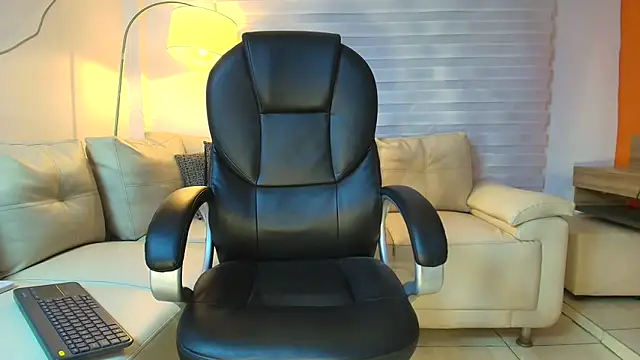 ricky spensar23cm  online show from 04/09/26, 12:21