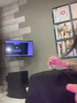 emmagirl0 online show from 04/20/26, 07:04