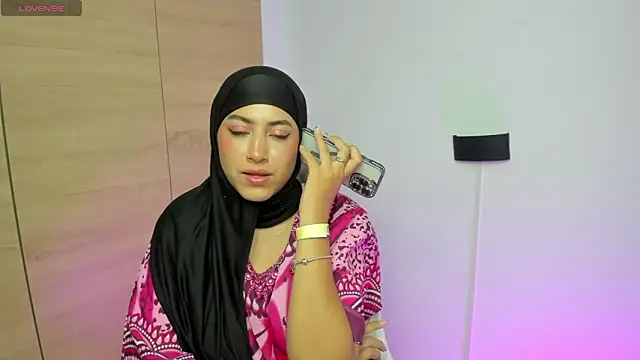 LAY LA  online show from 03/04/26, 09:21