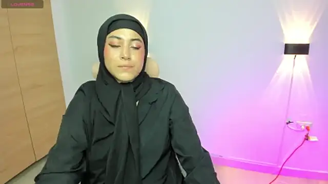 LAY LA  online show from 04/14/26, 09:54