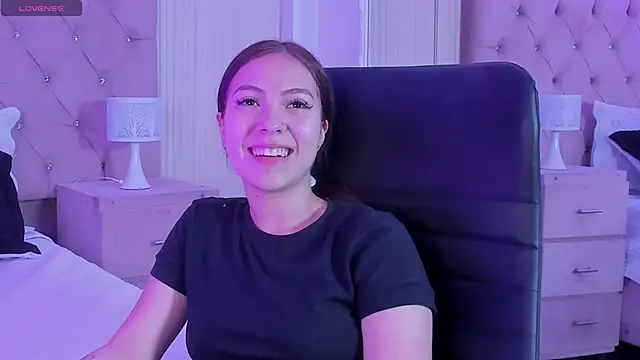 lizzyrossie online show from 02/25/26, 09:02