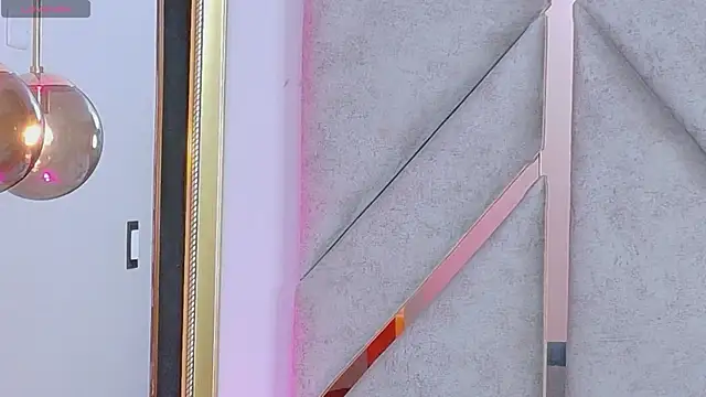 Sally-Noa online show from 02/18/26, 01:40