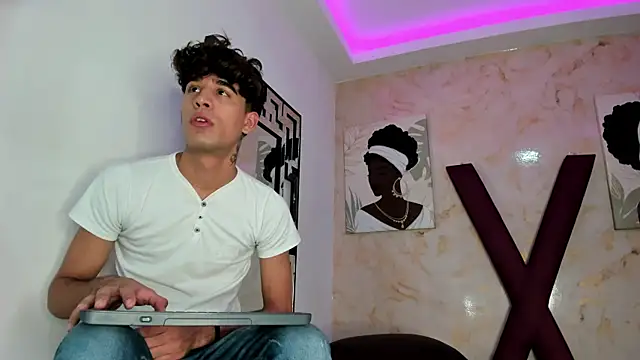 PRETTY COCK1 online show from 04/29/26, 07:34