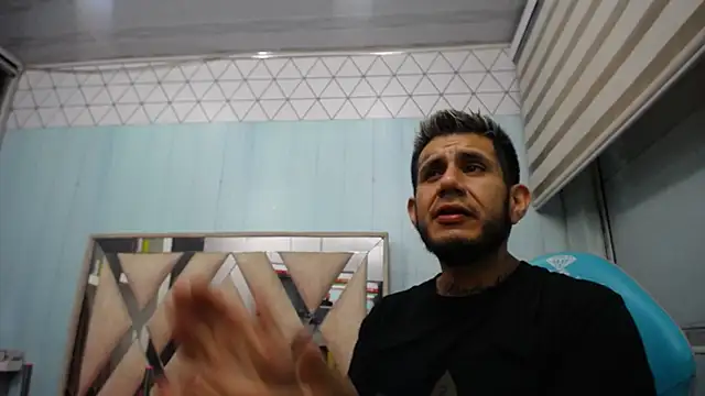 allison max tattoo online show from 03/02/26, 01:30