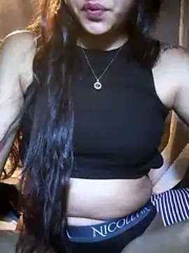 mariposaros4 online show from 02/15/26, 05:04