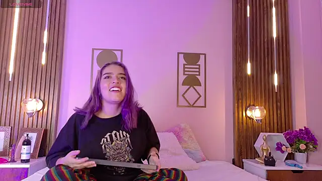 Hanna-Winchester online show from 02/13/26, 03:35