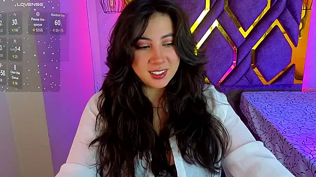 Luvienne online show from 04/21/26, 07:06