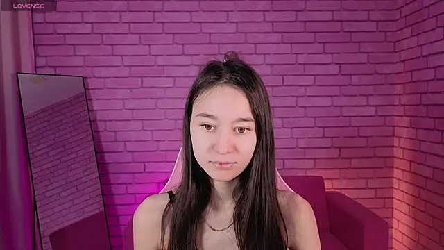 Nicole Brownie online show from 03/20/26, 01:21