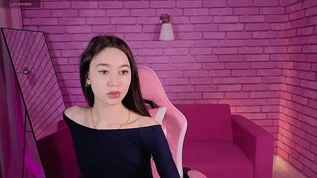 Nicole Brownie online show from 03/27/26, 12:49