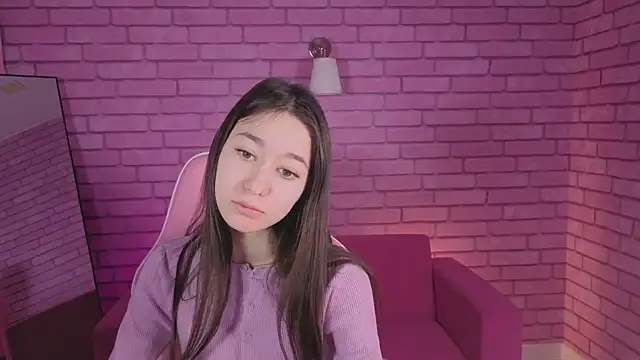 Nicole Brownie online show from 04/18/26, 01:09