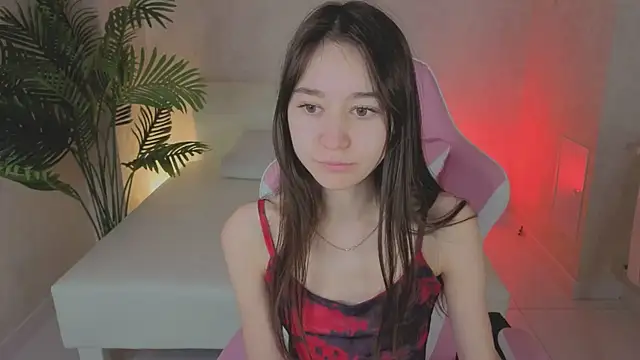 Nicole Brownie online show from 06/01/26, 12:34