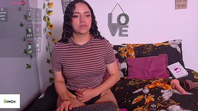 emiily curly online show from 06/19/26, 12:20