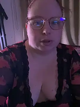 Sarahtjeuh  online show from 04/15/26, 10:21