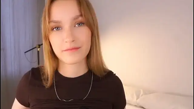 HellenSpelly online show from 02/22/26, 10:19