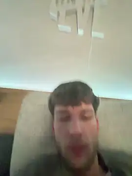 YoungSkinnyBoy20 online show from 02/10/26, 08:13