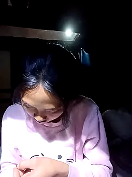 Hoa-tuylip online show from 03/05/26, 12:23