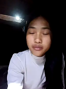 Hoa-tuylip online show from 03/08/26, 02:10